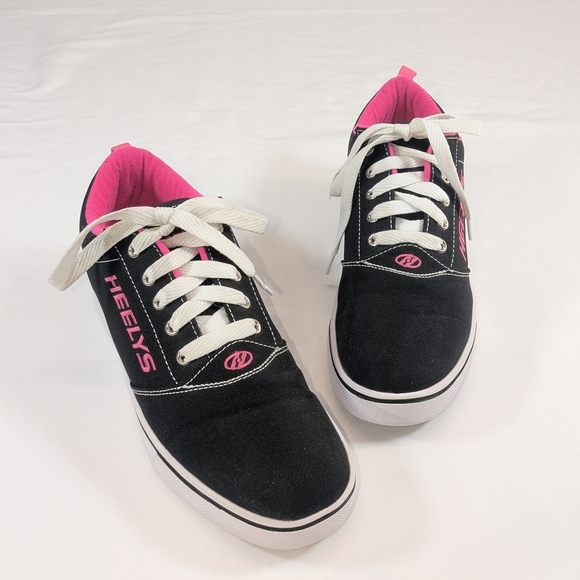 Heelys GR8 Pro 20 Skate Shoe Black and Pink Logo Canvas Sneakers Woman's Size 7 - Picture 2 of 11
